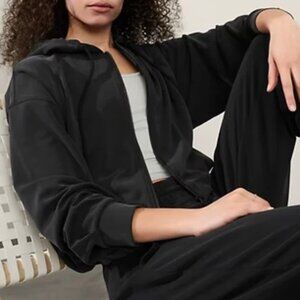 NWT Athleta Seasoft Bubble Hem Full Zip Hoodie Sweatshirt in Black